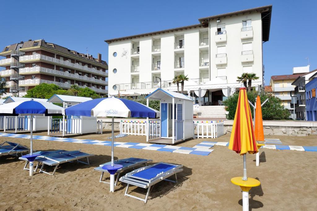 Hotel Nettuno Caorle Exterior foto